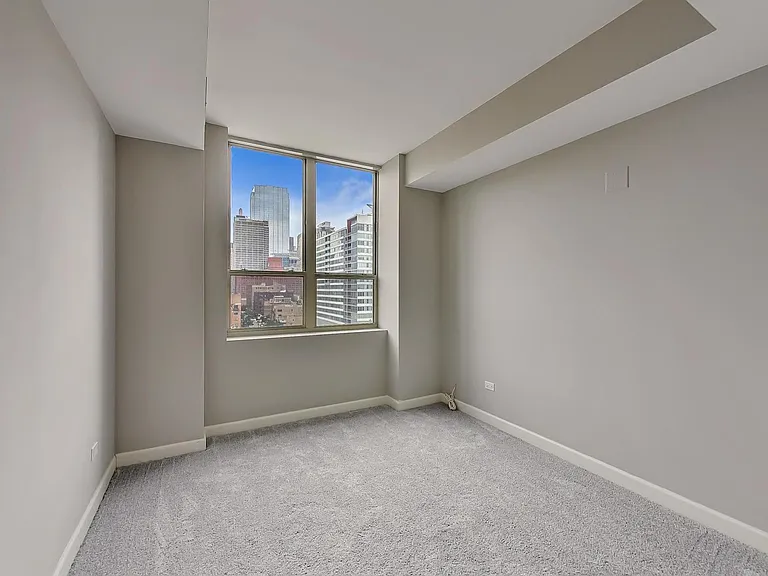 720 W Randolph St #1003 — Photo 18