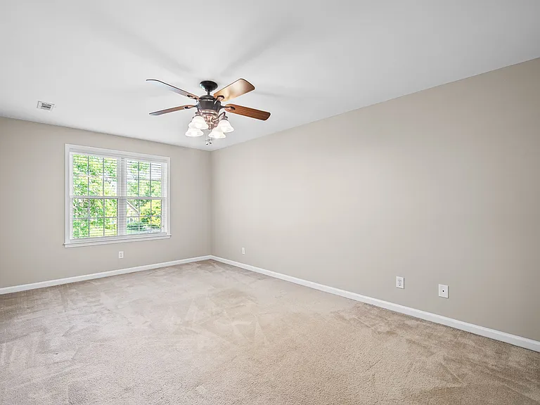 405 Tranquill Ln — Photo 21