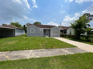 2085 Earl St, Beaumont, TX 77703
