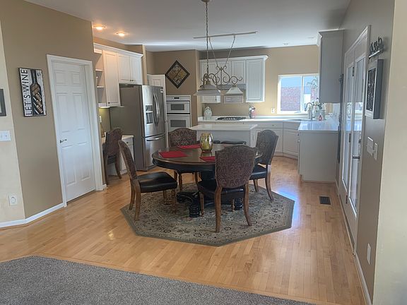 2nd image of 6085 Holly Hill Ln