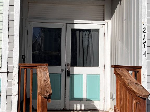 2nd image of 217 W Masonic Ave #4