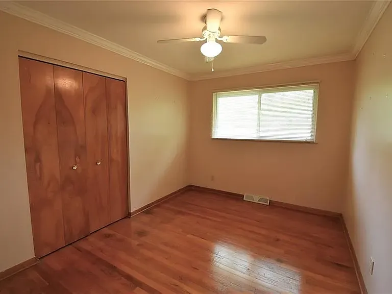 9394 Ledge Acres Rd — Photo 10
