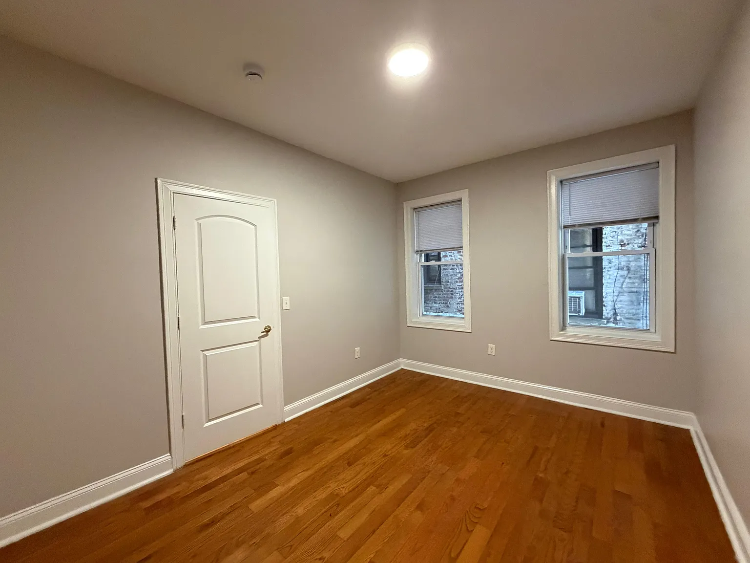 134 Corbin Avenue — Photo 4