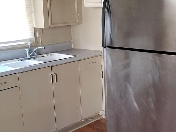 2nd Picture of Kitchen