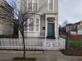 818 Center St, Oakland, CA 94607