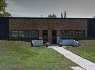 200 Cleveland St, Cary, IL 60013