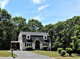 17 Taft Dr, Franklin, MA 02038