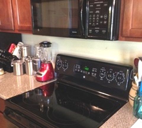 4th image of 140 Wright Dr