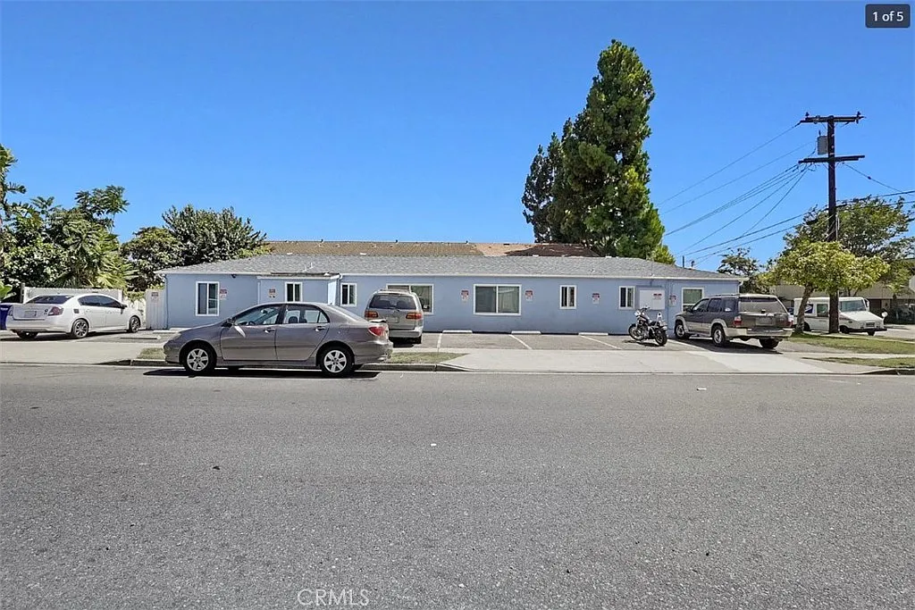 1 bed, 600 sqft, $1,900 — Photo 2