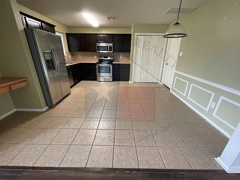 5400 Jitterbug Ct — Photo 5