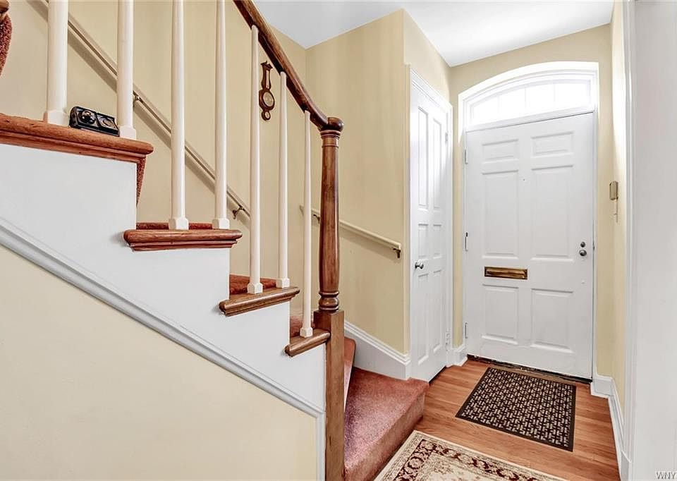 10 Mayfair Ln, Buffalo, NY 14201 Zillow