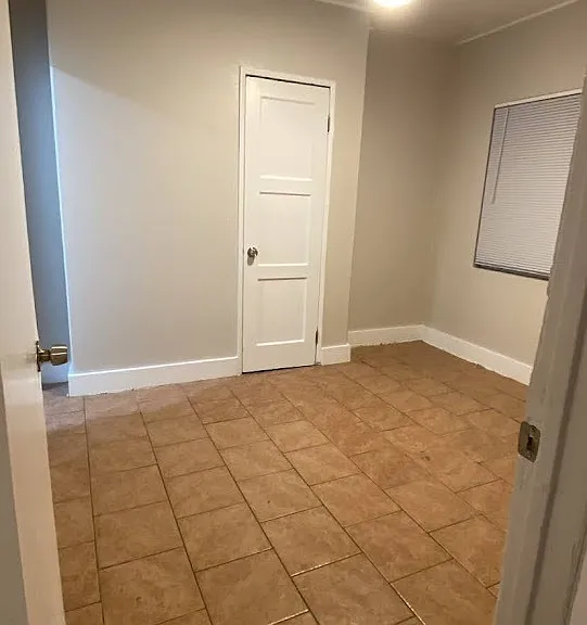 573 W Gleason St #B — Photo 5