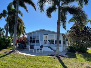 14960 Crystal Lake Dr #3027, Naples, FL 34120