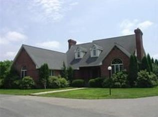 4 Chapin Rd, Upton, MA 01568