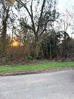 1st image of 427 21st Ave