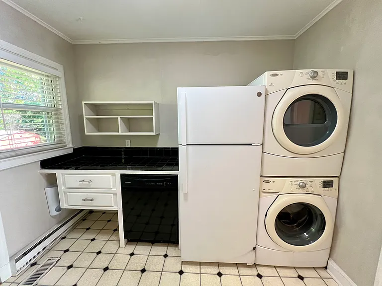 1308 Whilden Pl #B — Photo 2