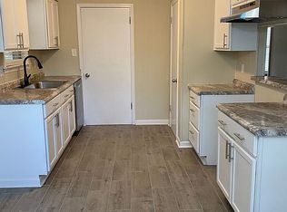 3084 Kenneth St, Memphis, TN 38128