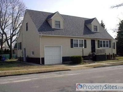 2 N Brown St, Gloucester City, NJ, 08030