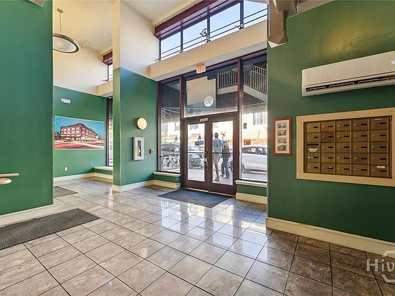 5th image of 122 W Broughton St #201