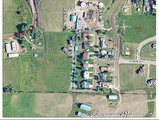 5th image of 738 Lillian Ln