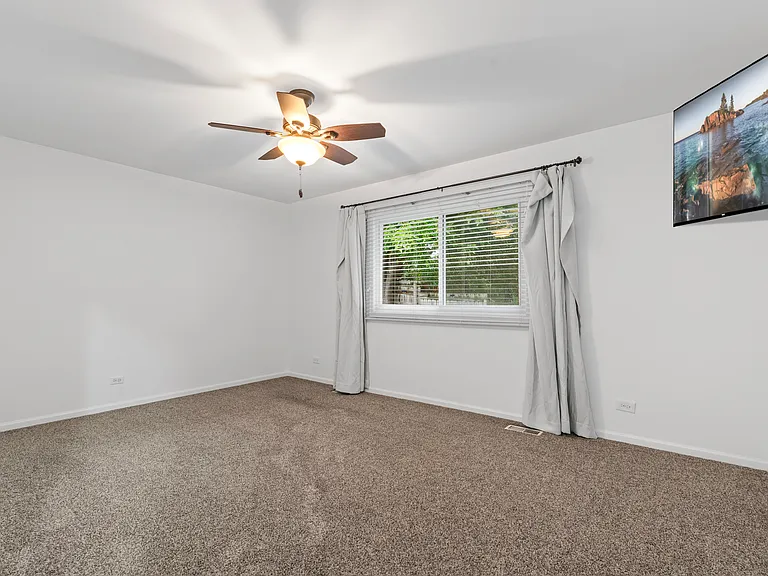 Dean Dr — Photo 9