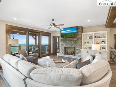 117 Canyon Gap UNIT A-3, Blowing Rock, NC, 28605