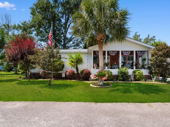 1649 Perry Circle, Myrtle Beach, SC 29577