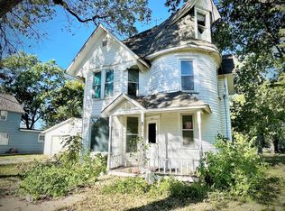 707 Pearson Ave, Waverly, KS 66871