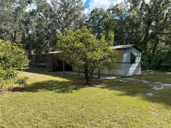 3040 NE 161st Ln, Citra, FL 32113