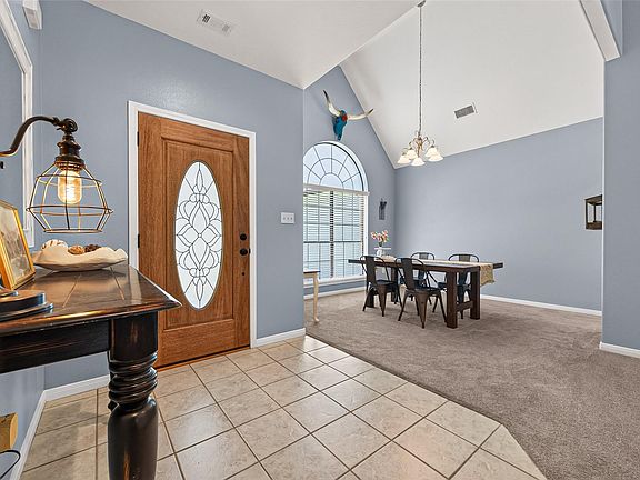 5th image of 12430 Longfellow Dr