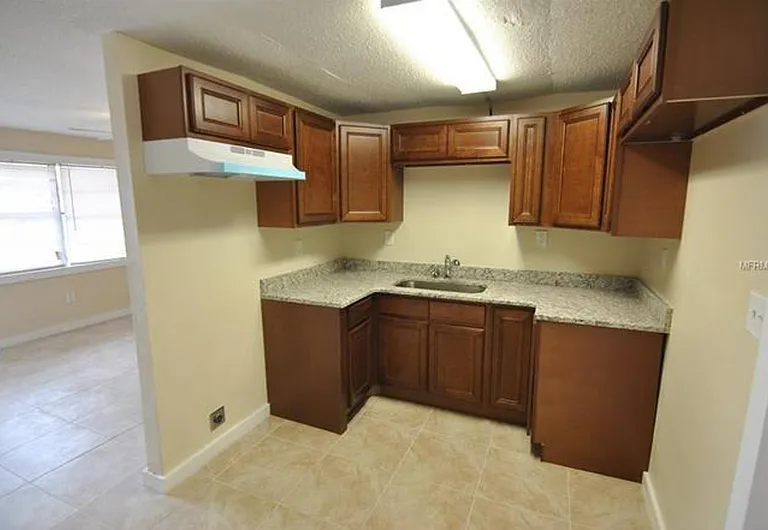 315 Dr Martin Luther King Jr Ave SE — Photo 10