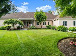 27 Indian Rock Rd, Natick, MA 01778