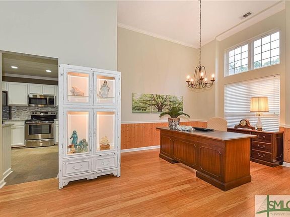 3rd image of 8 Rialto Ct