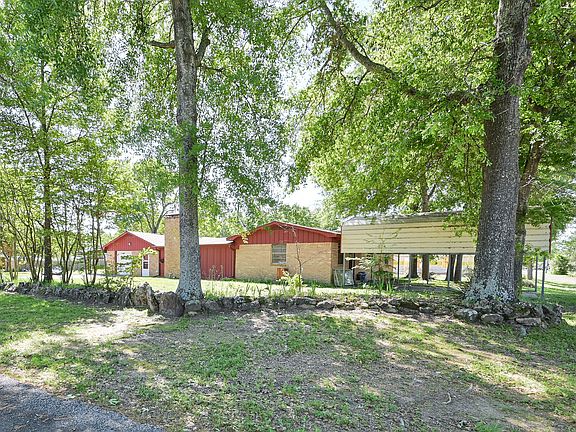Front of brick house, All brick neighborhood by Lake, back fenced yard