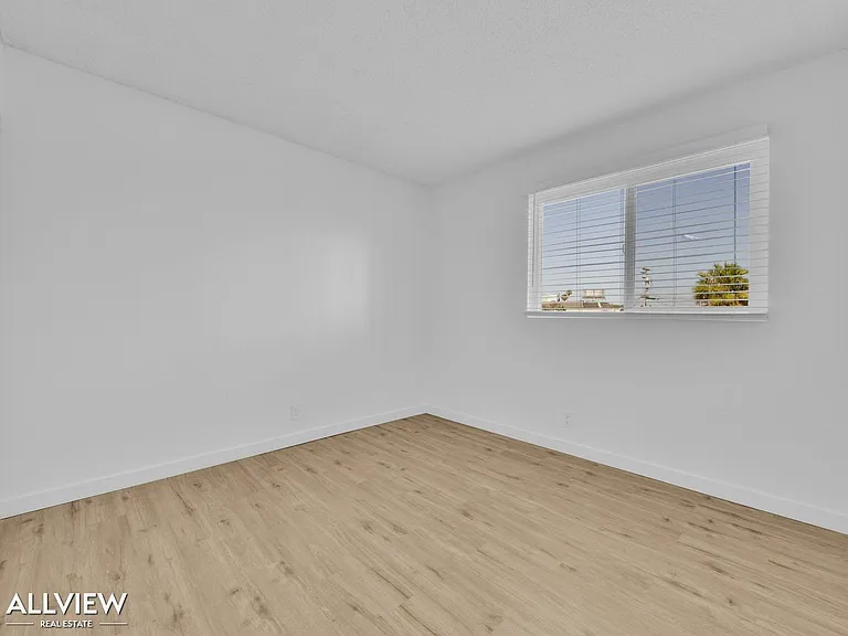 3864 35th Street — Photo 10