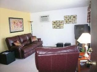 6119 Marshall Ave APT 2W, Chicago Ridge, IL 60415