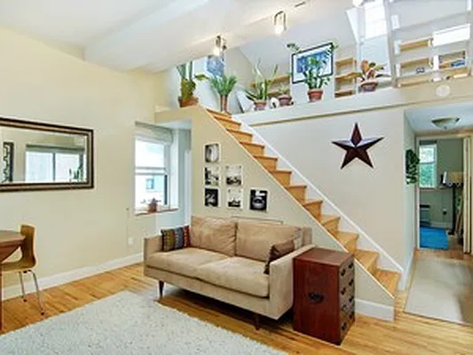 Sold by Citi Habitats | media 14