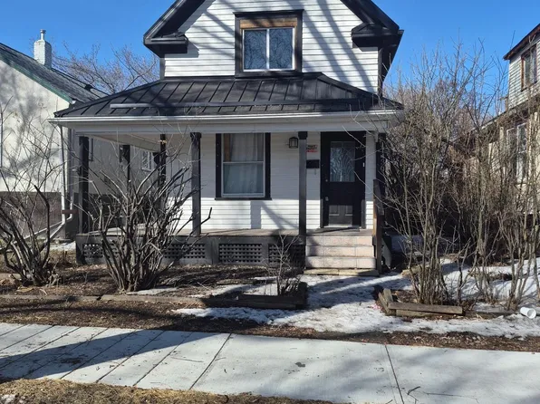 11436 91st St NW, Edmonton, AB T5B 4A5