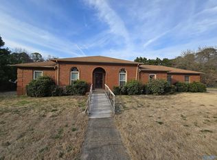 201 Arrowfeather Dr NE, Meridianville, AL 35759