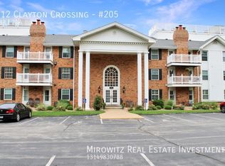 312 Clayton Crossing Dr APT 205, Ellisville, MO 63011