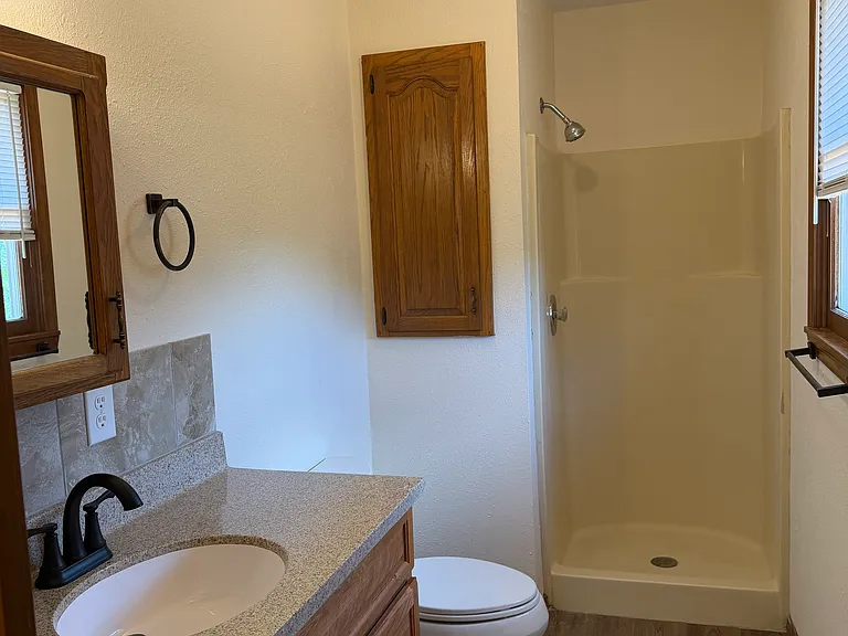 1315 Rockhill Cir — Photo 12