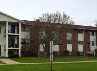 725 W Seminary St APT 4, Charlotte, MI 48813