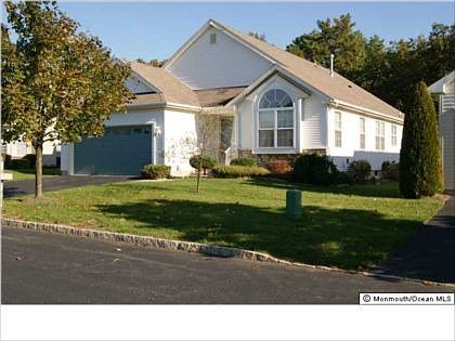 1st image of 76 Rosewood Dr