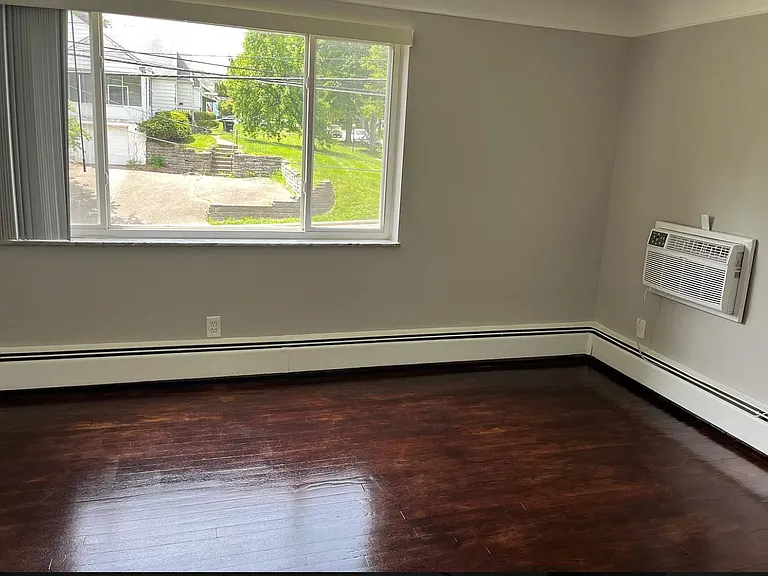 6308 Plainfield Rd #4 — Photo 6
