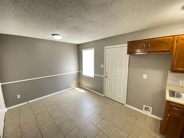 5109 Wyndance Dr — Photo 6
