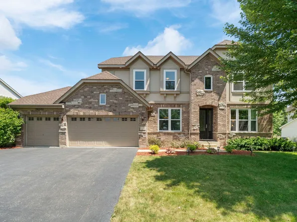 26525 Rustling Birch Way, Plainfield, IL 60585