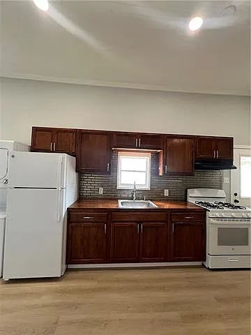 2 bed, 1.0 bath, 1000 sqft, $1,650 — Photo 4