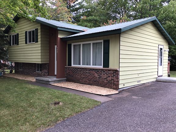 2nd image of 158 E Wright Pl