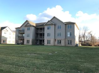 730 Bassett Dr #1A, Chambersburg, PA 17201