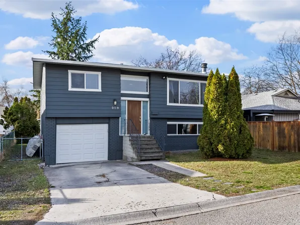 909 Grenfell Ct, Kelowna, BC V1Y 8C5